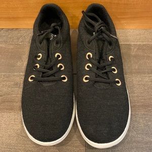 New Wool Merinos black lace up shoes